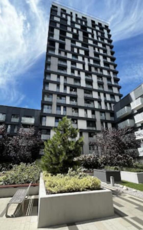Residence Garden Tower S Balkonem, Garaz Praha Bagian luar foto