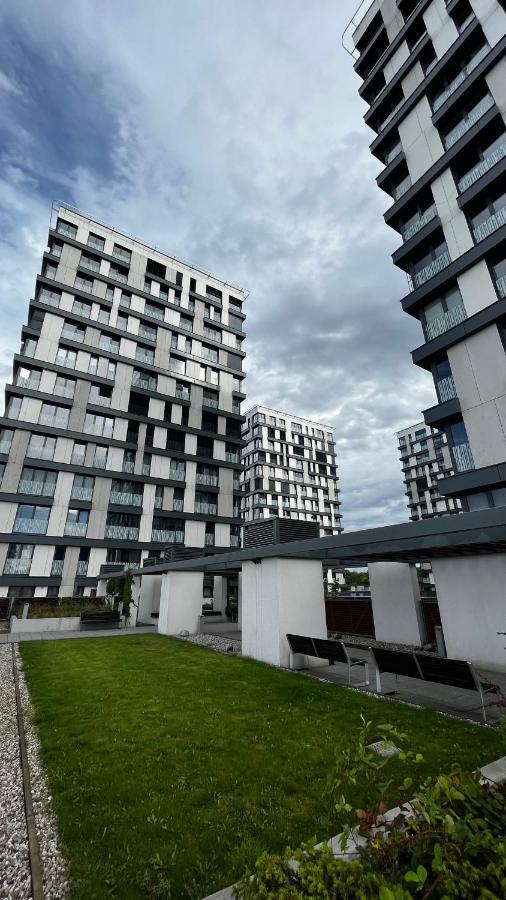 Residence Garden Tower S Balkonem, Garaz Praha Bagian luar foto